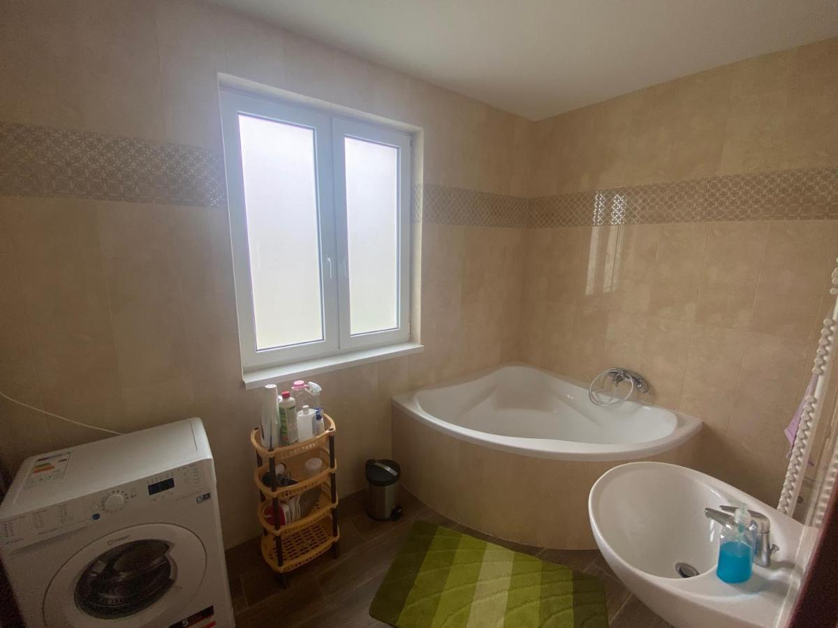 Thermal apartman Hajduszoboszlo Bagian luar foto