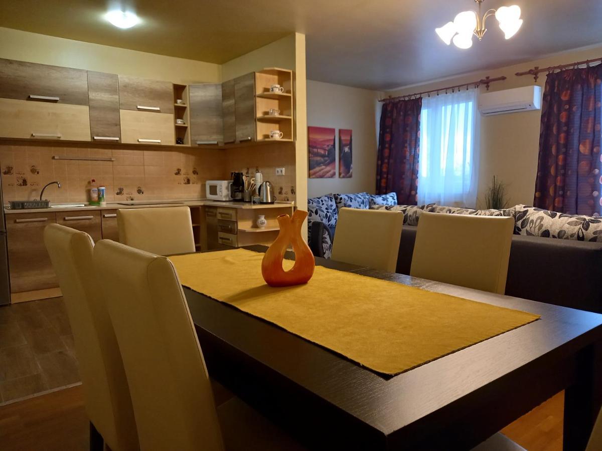 Thermal apartman Hajduszoboszlo Bagian luar foto