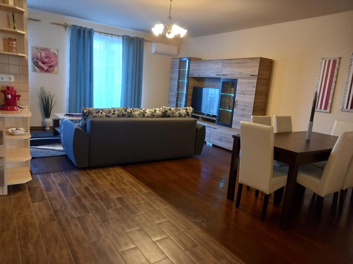 Thermal apartman Hajduszoboszlo Bagian luar foto